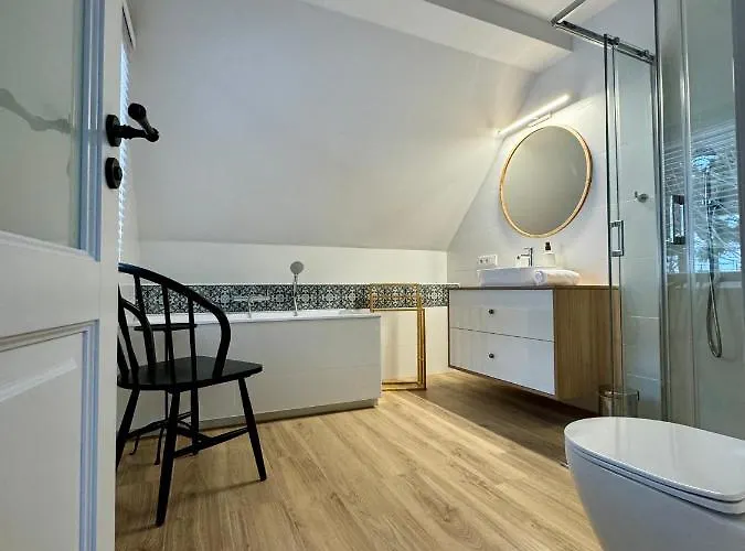 Villa 611 N.p.m. Jagniatkow